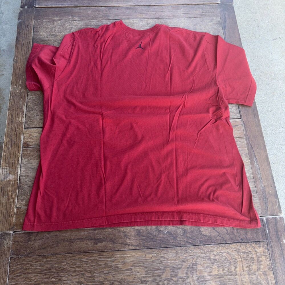 Nike air Jordan new without tags red men’s three XL short leeve - Picture 5 of 5